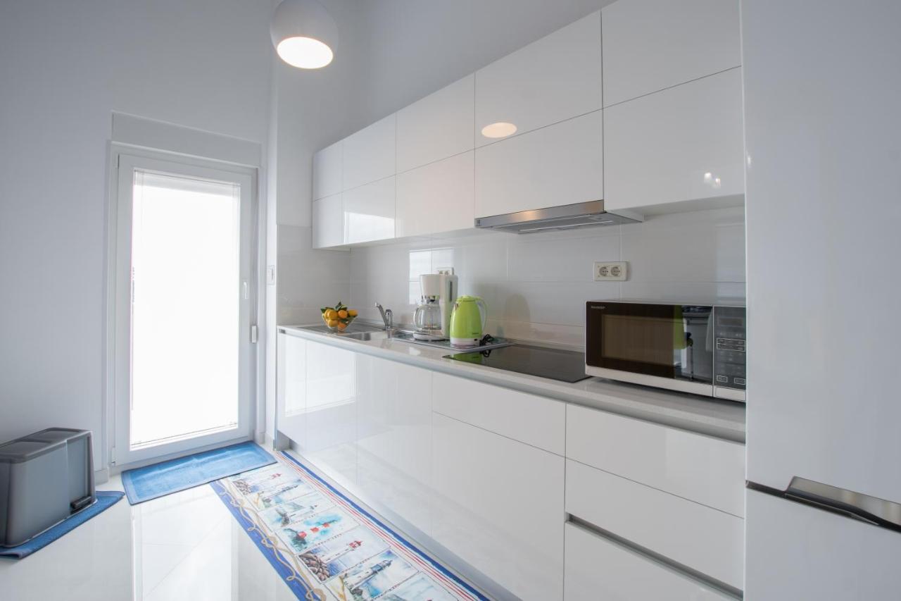 Bella Vista 2 Apartment Umag Bagian luar foto